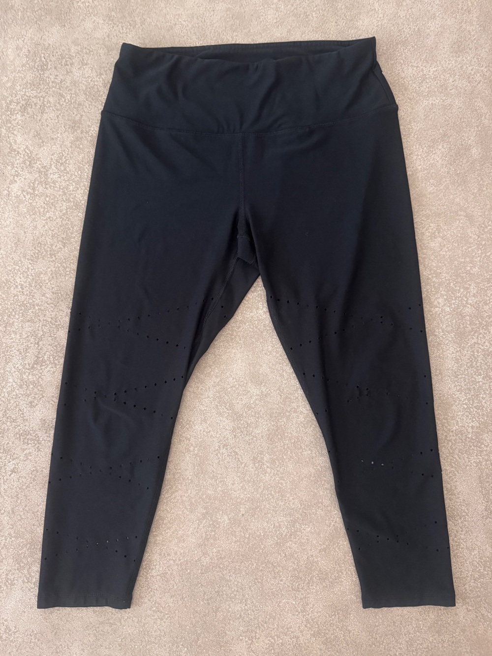 RBX High Rise Laser Cut Geometric Capri Leggings Black Large